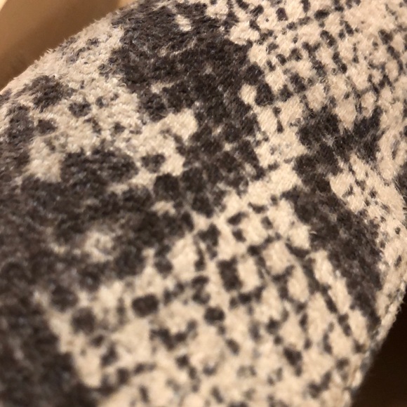 MACKINGIRLPointed Toe Slip Mules Pumps Snake Skin - Picture 7 of 7